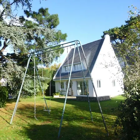 Maison Proche Terrain De Tennis *