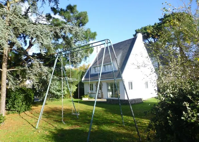 Maison Proche Terrain De Tennis *